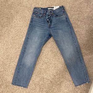 Levi’s Wedgie Jeans Inseam 25” waist size 27